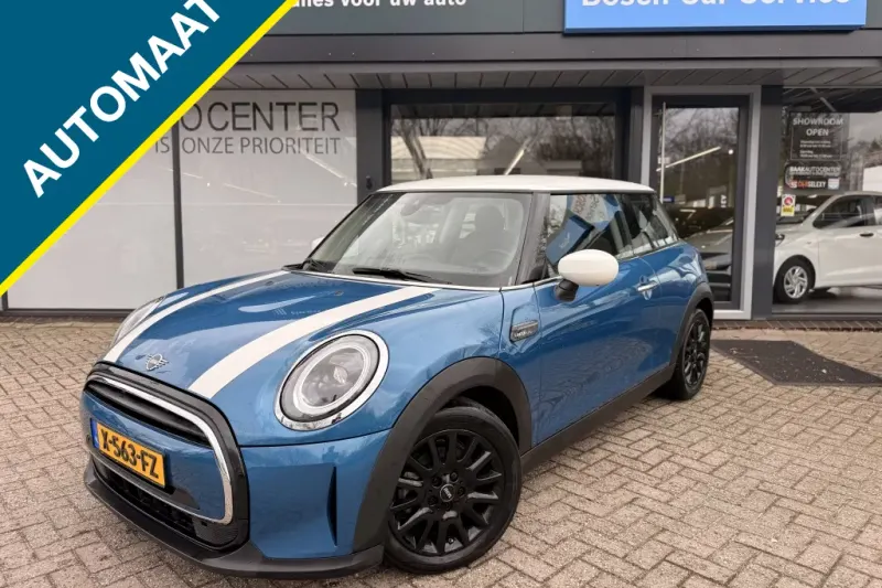MINI Cooper (2023)