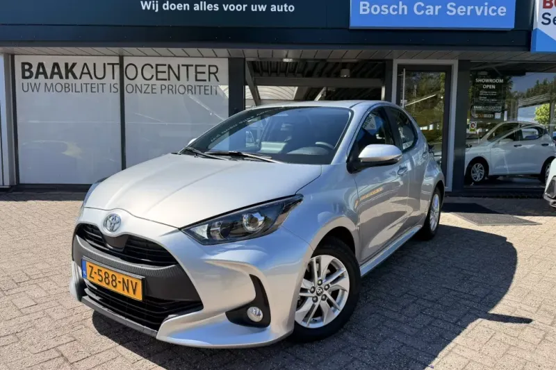 Toyota Yaris (2024)