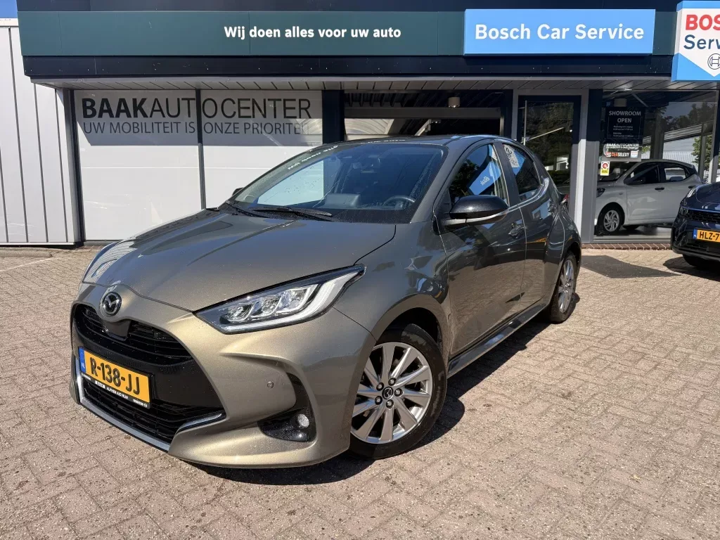 Mazda 2 (2022) — foto 1
