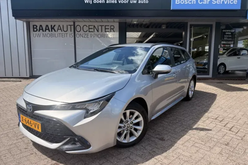 Toyota Corolla (2024)
