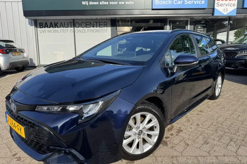 Toyota Corolla (2024)