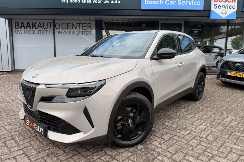 Alfa Romeo Junior (2025)