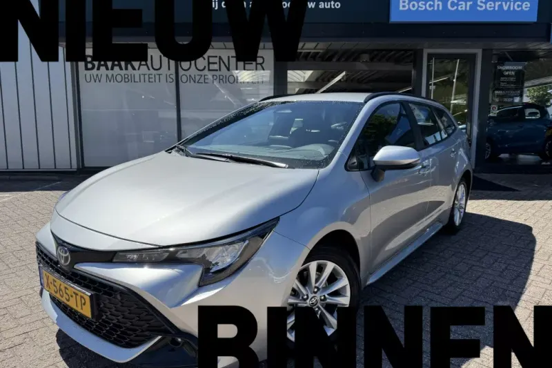 Toyota Corolla (2024)