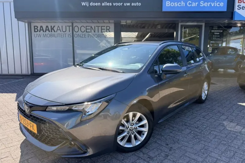 Toyota Corolla (2024)