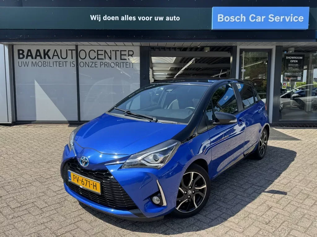 Toyota Yaris (2017) — foto 1