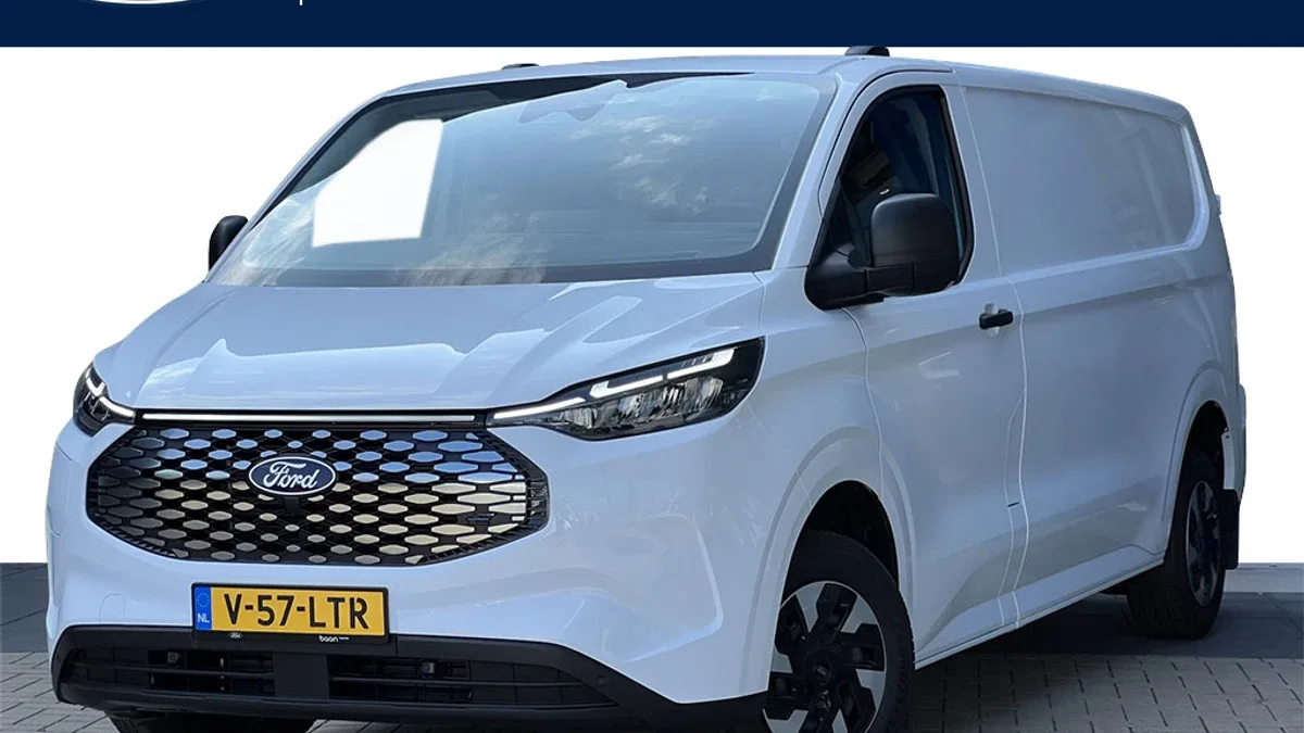 Ford E-Transit Custom (2025) — foto 1