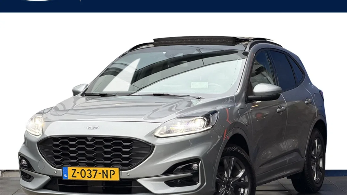 Ford Kuga (2022) — foto 1