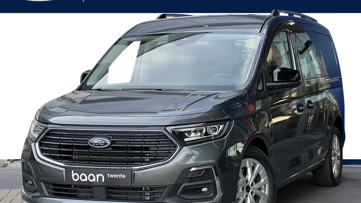 Ford Tourneo Connect (2025) — foto 1