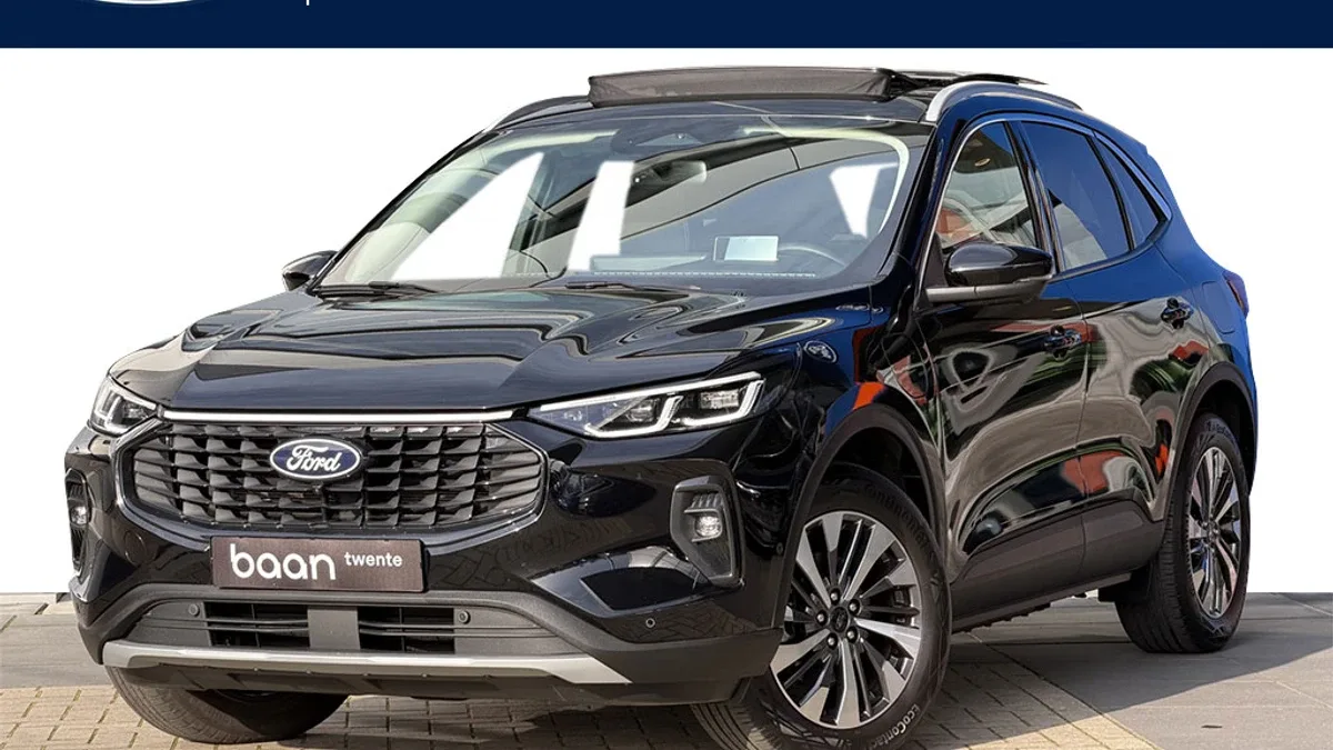 Ford Kuga (2024) — foto 1