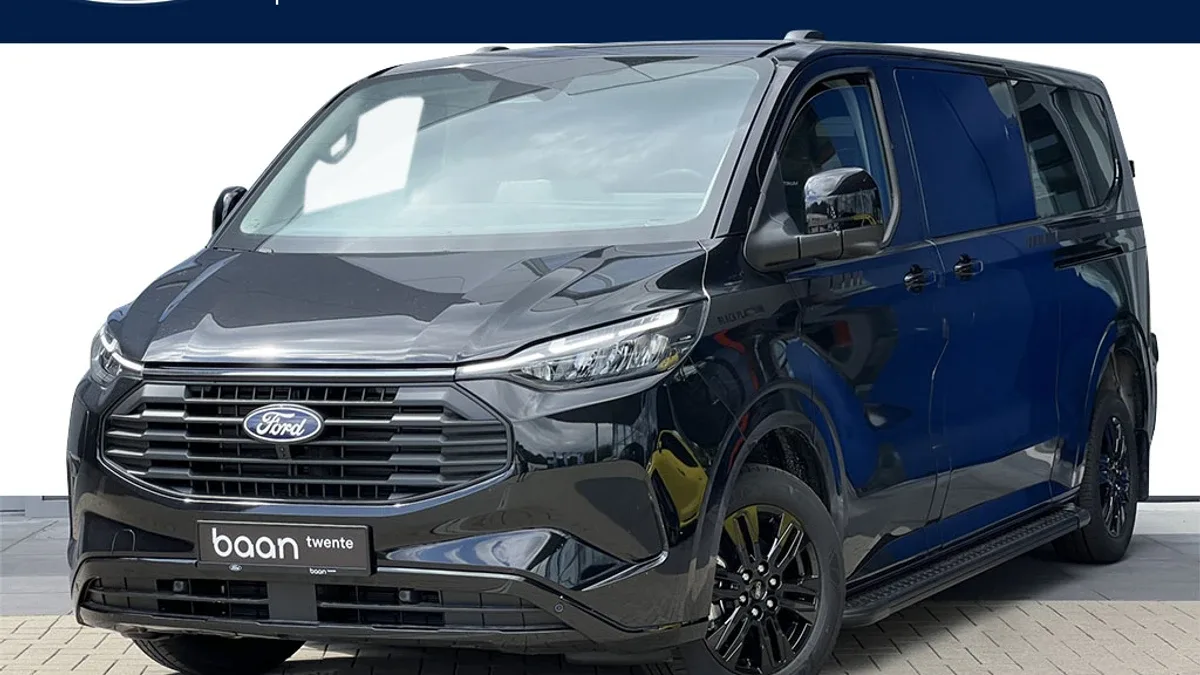 Ford Transit Custom (2025) — foto 1
