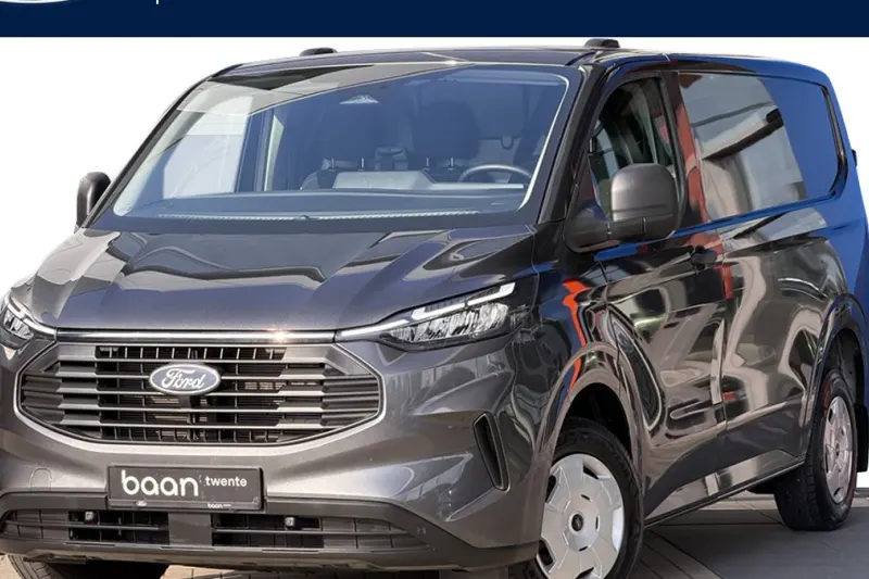 Ford Transit Custom (2024)