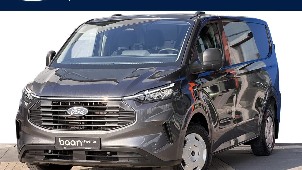 Ford Transit Custom (2024) — foto 1