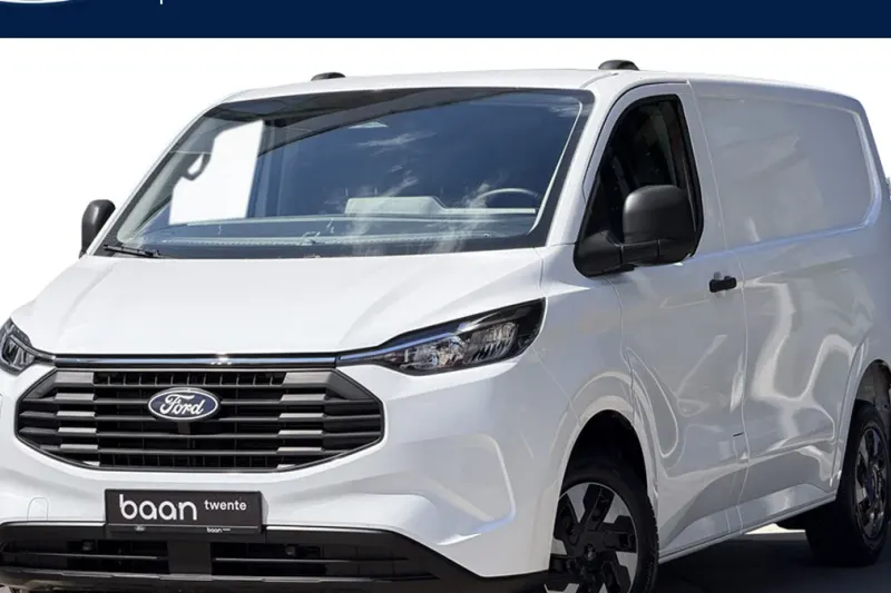 Ford Transit Custom (2025)