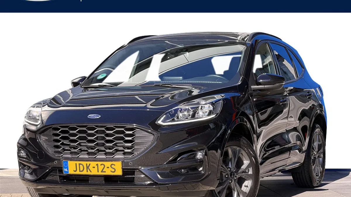 Ford Kuga (2022) — foto 1