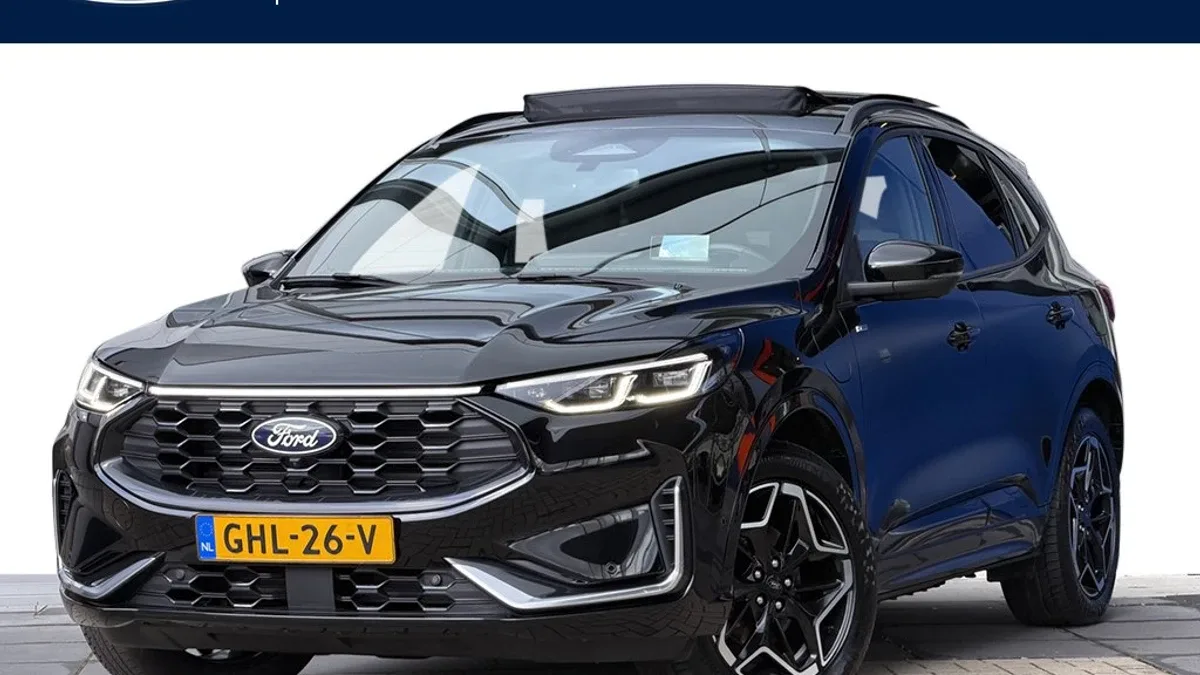 Ford Kuga (2024) — foto 1