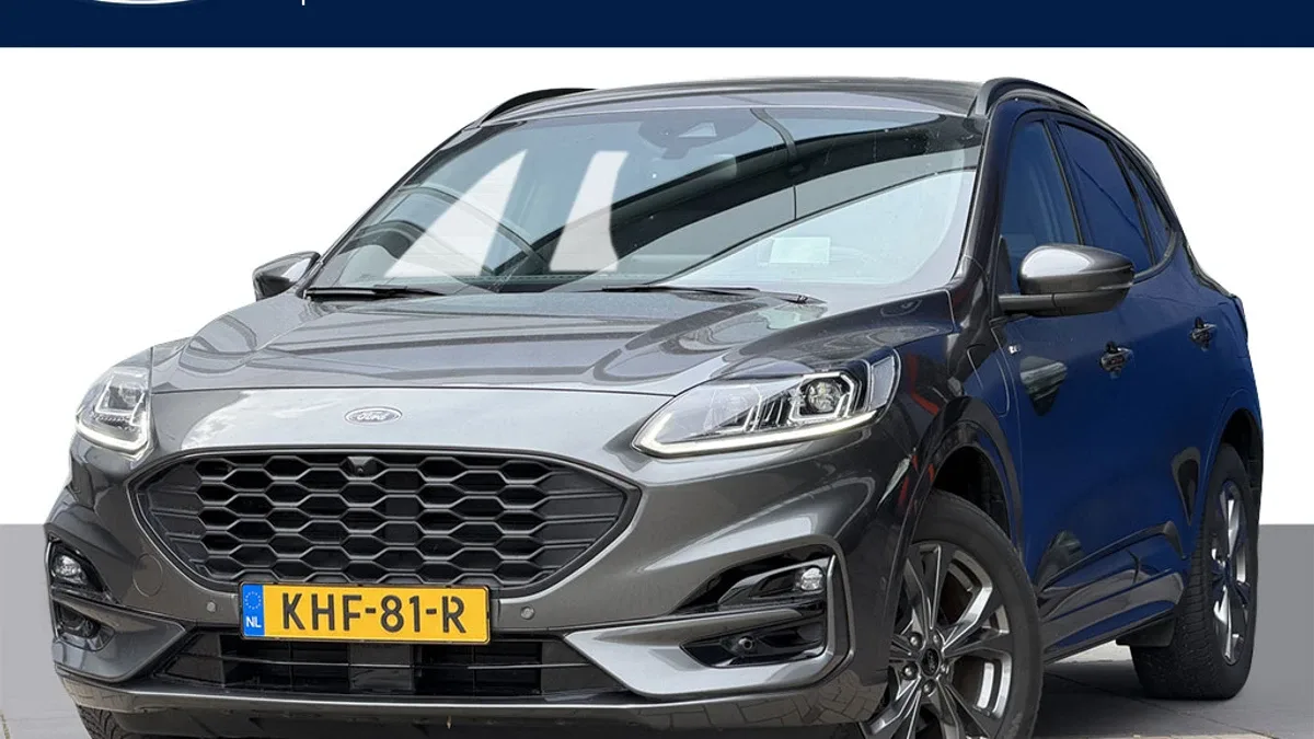 Ford Kuga (2022) — foto 1