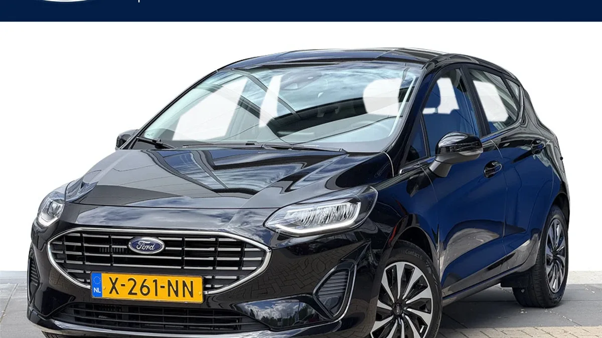 Ford Fiesta (2023) — foto 1