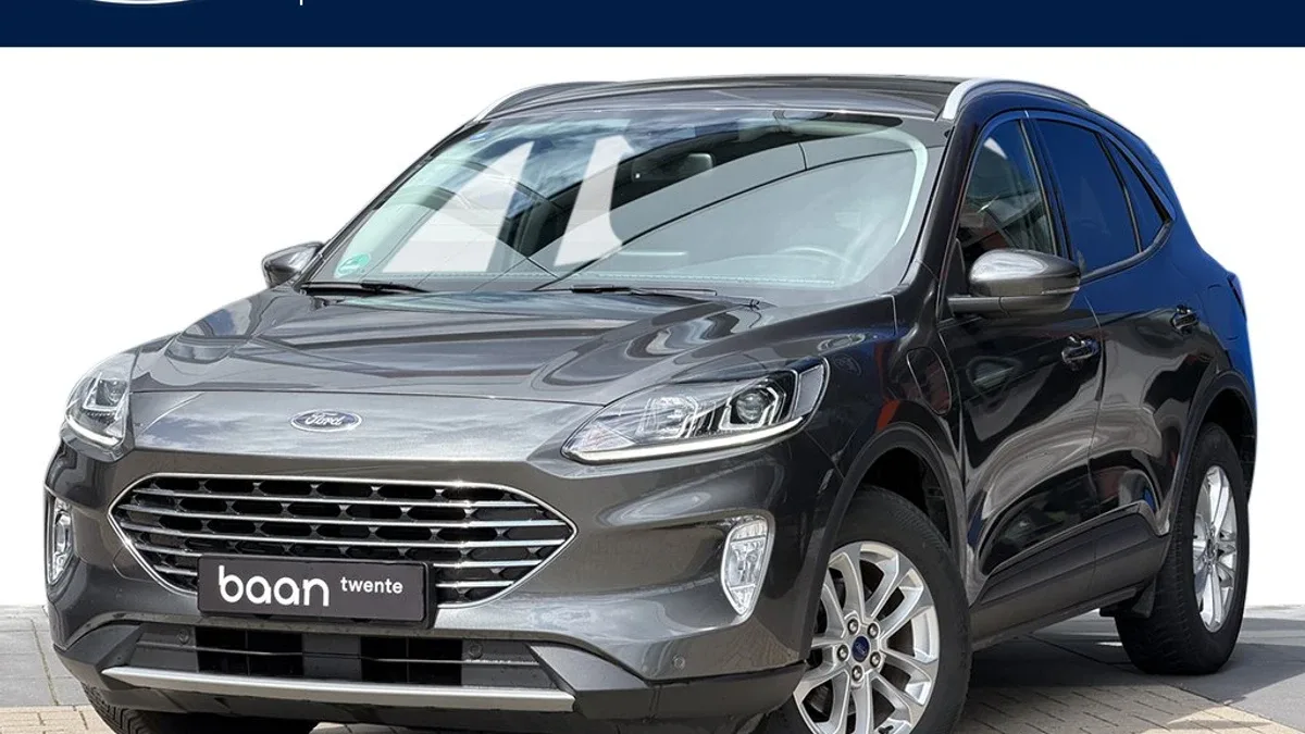 Ford Kuga (2022) — foto 1