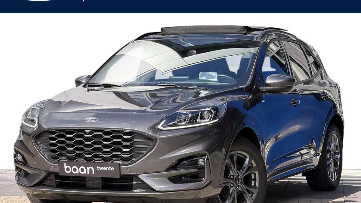 Ford Kuga (2022) — foto 1