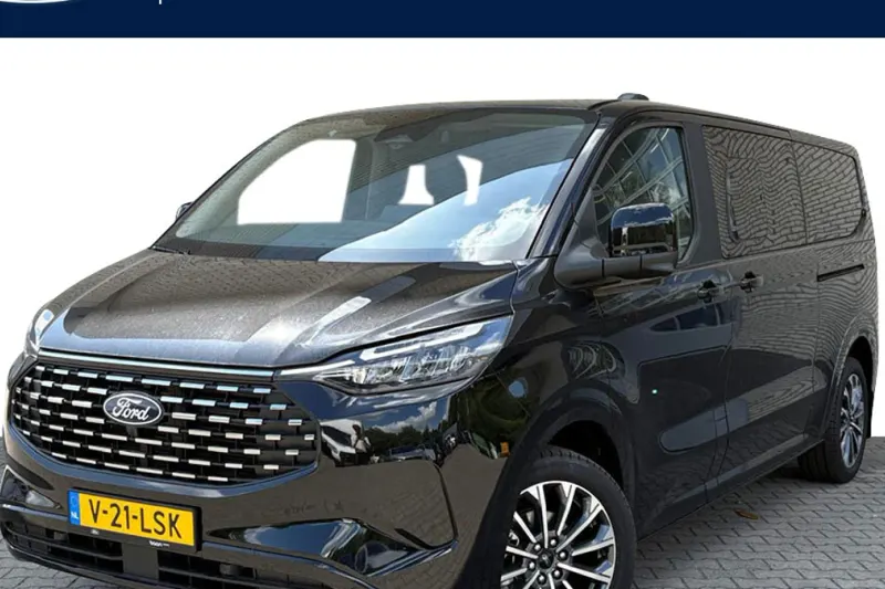 Ford Transit Custom (2025)