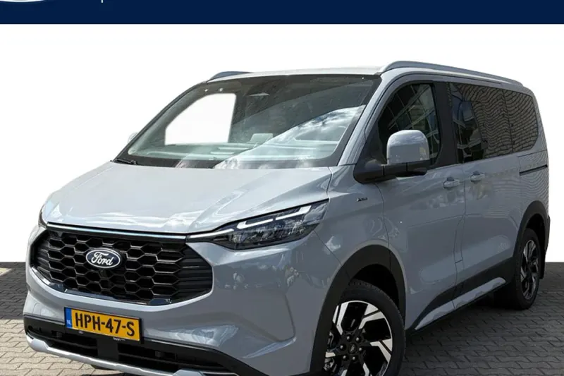 Ford Tourneo Custom (2025)