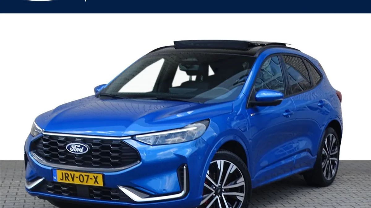 Ford Kuga (2024) — foto 1