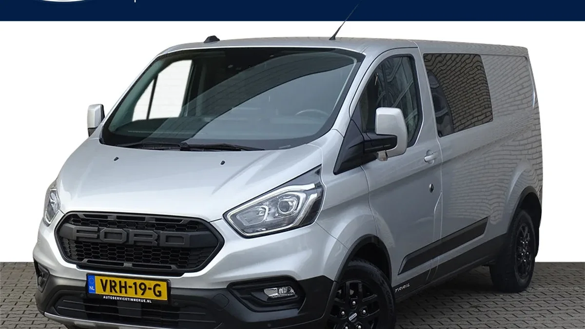 Ford Transit Custom (2022) — foto 1