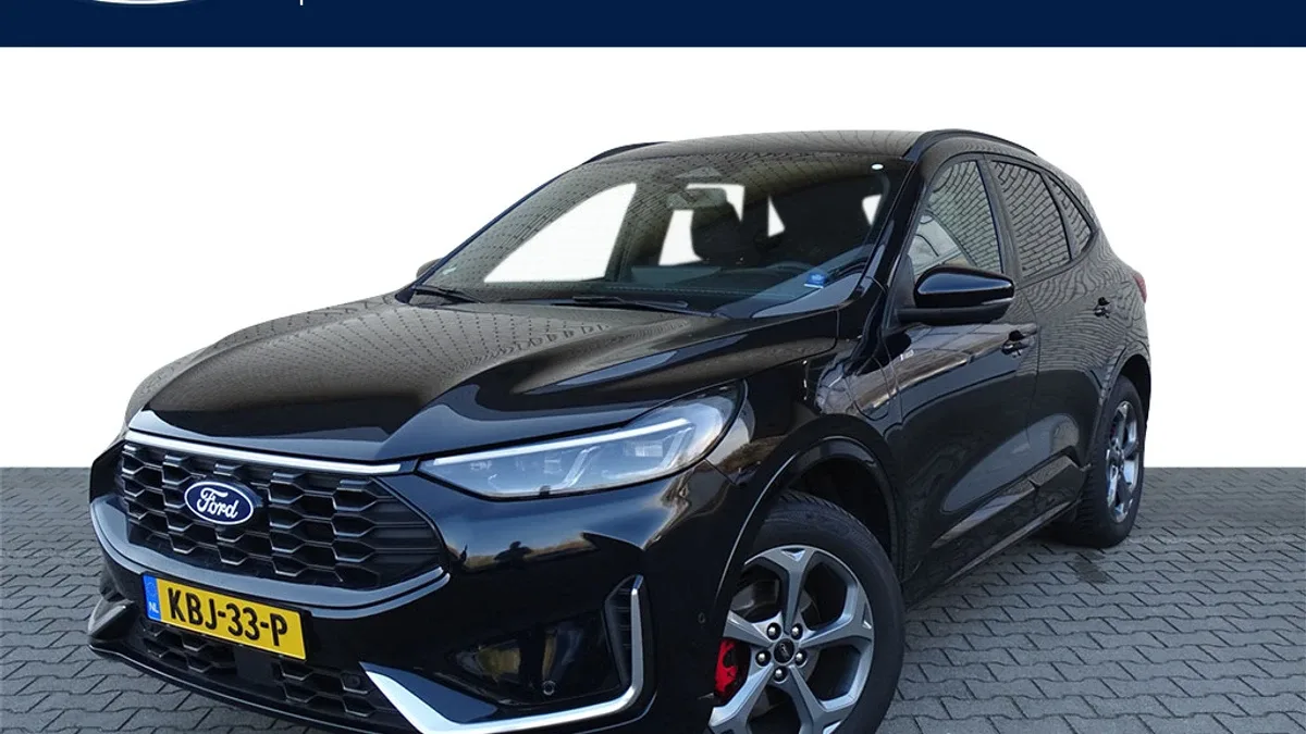 Ford Kuga (2024) — foto 1