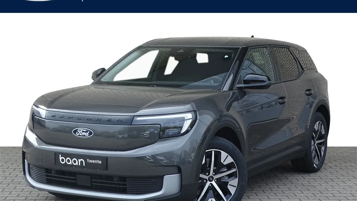 Ford Explorer (2026) — foto 1