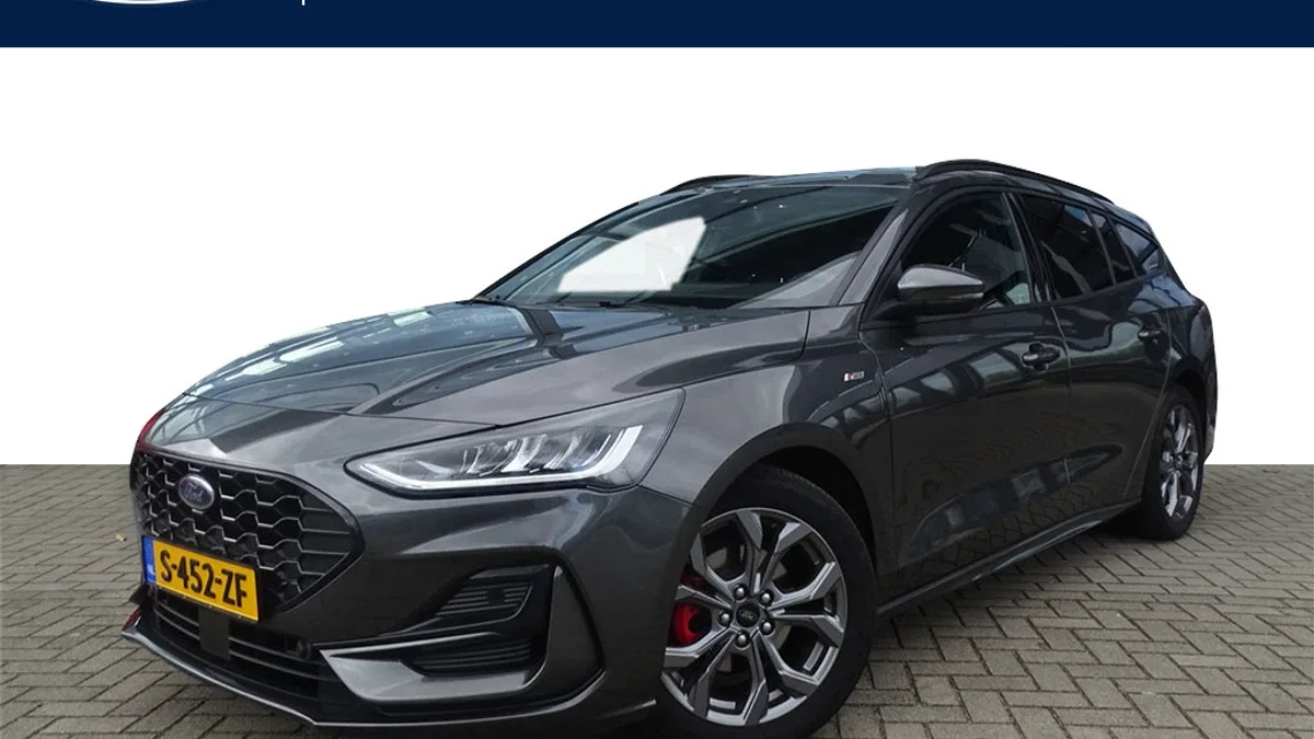 Ford Focus (2023) — foto 1