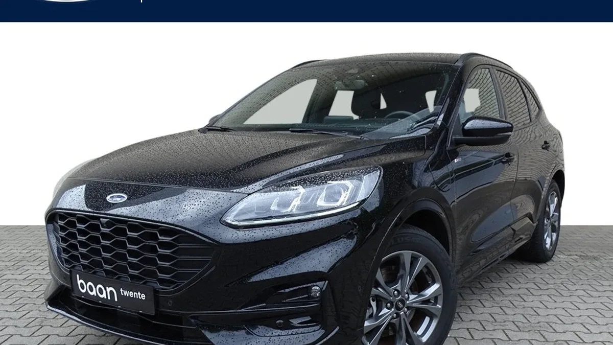 Ford Kuga (2021) — foto 1