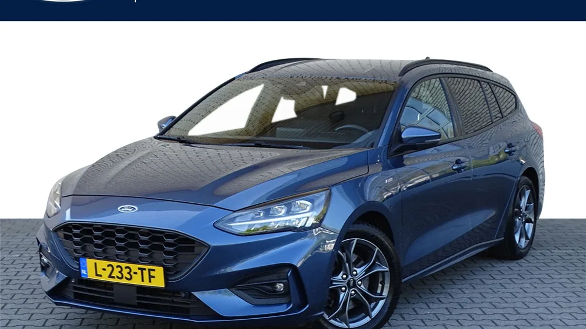 Ford Focus (2019) — foto 1
