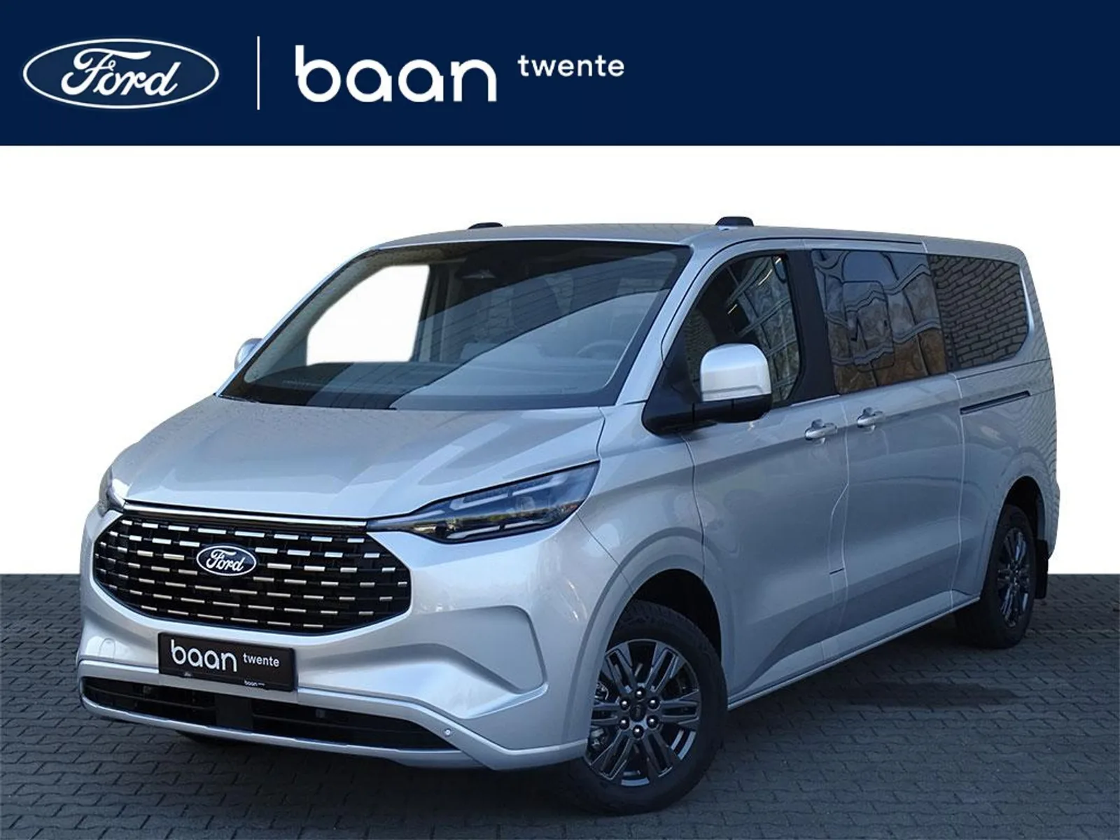 Ford Tourneo Custom (2025) — foto 1