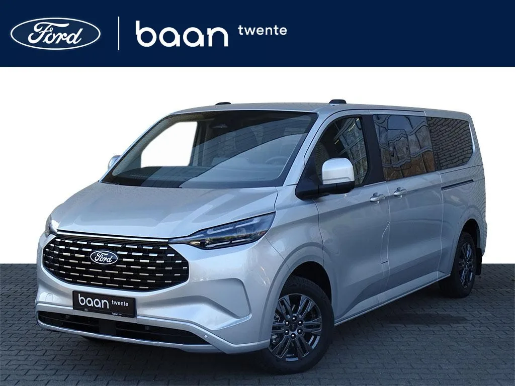Ford Tourneo Custom (2025) — foto 1