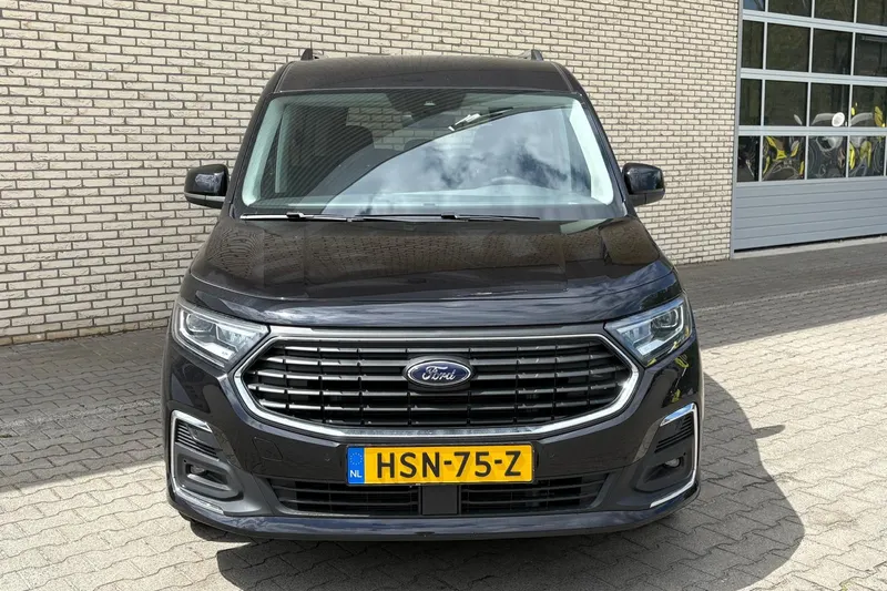 Ford Tourneo Connect (2025)