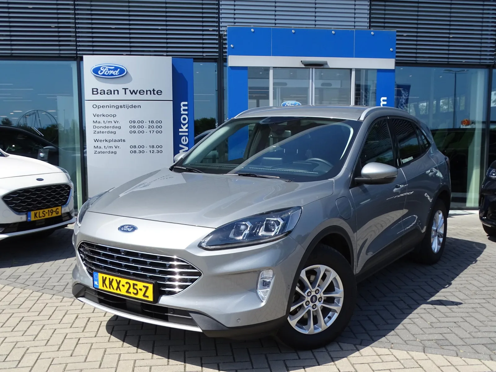 Ford Kuga (2021) — foto 1
