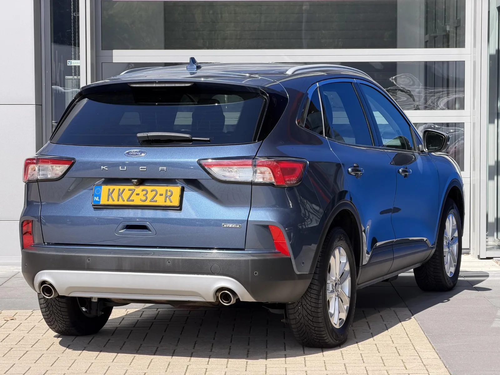 Ford Kuga (2021) — foto 1