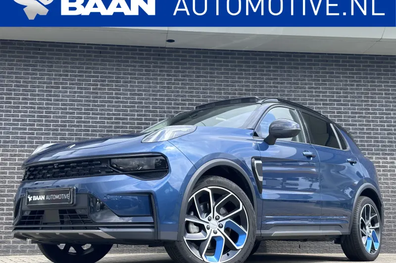 Lynk & Co 01 (2020)