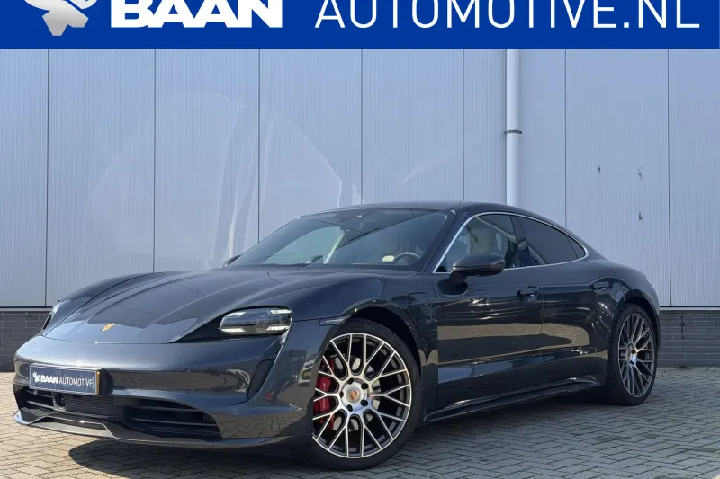 Porsche Taycan (2020)
