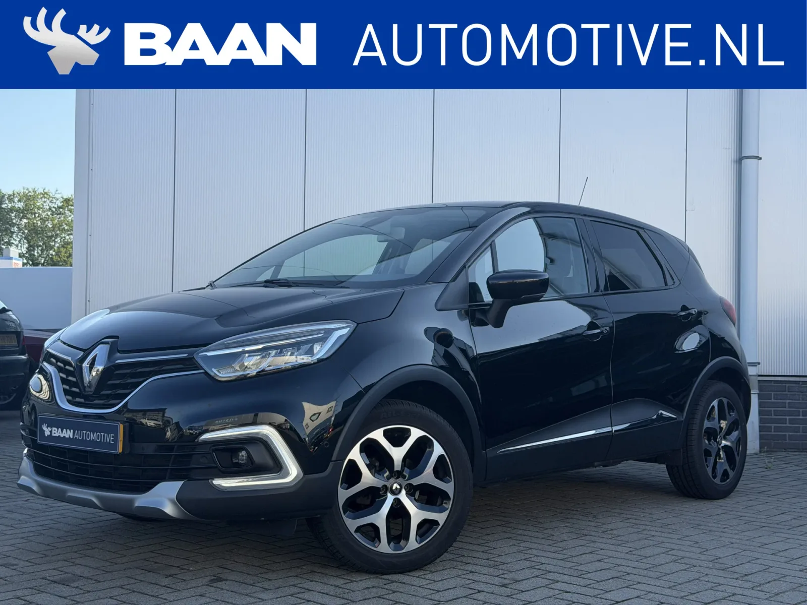 Renault Captur (2018) — foto 1
