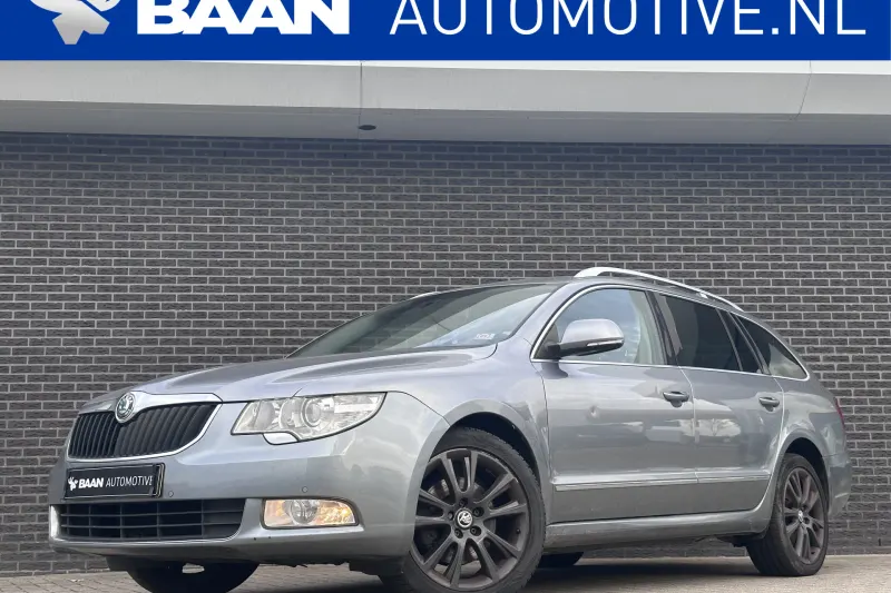 Škoda Superb (2010)