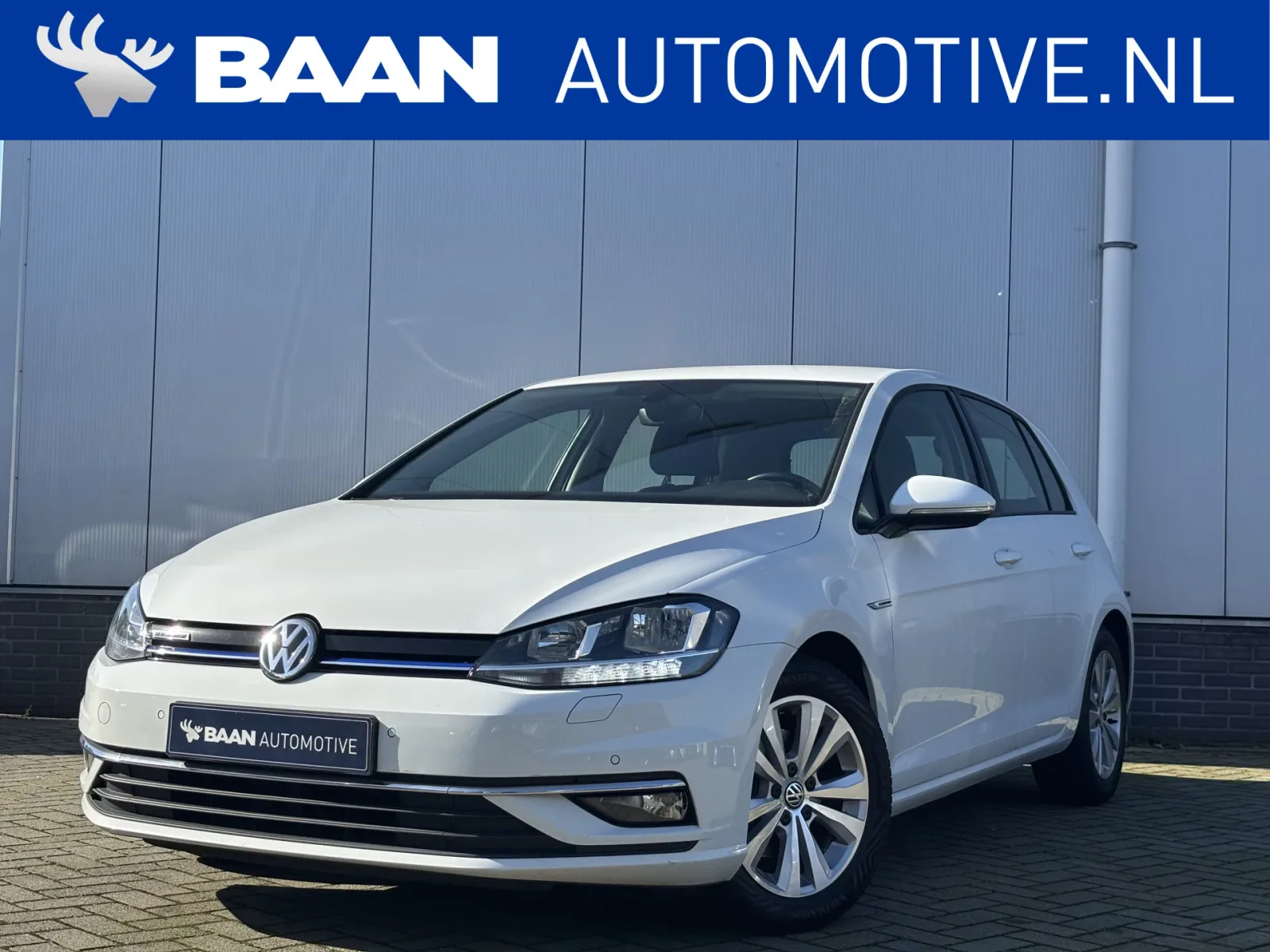 Volkswagen Golf (2018) — foto 1