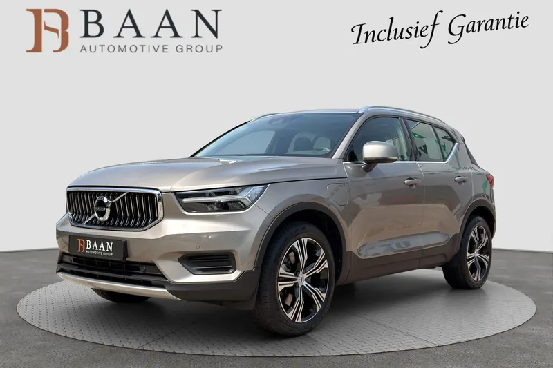 Volvo XC40 (2022)