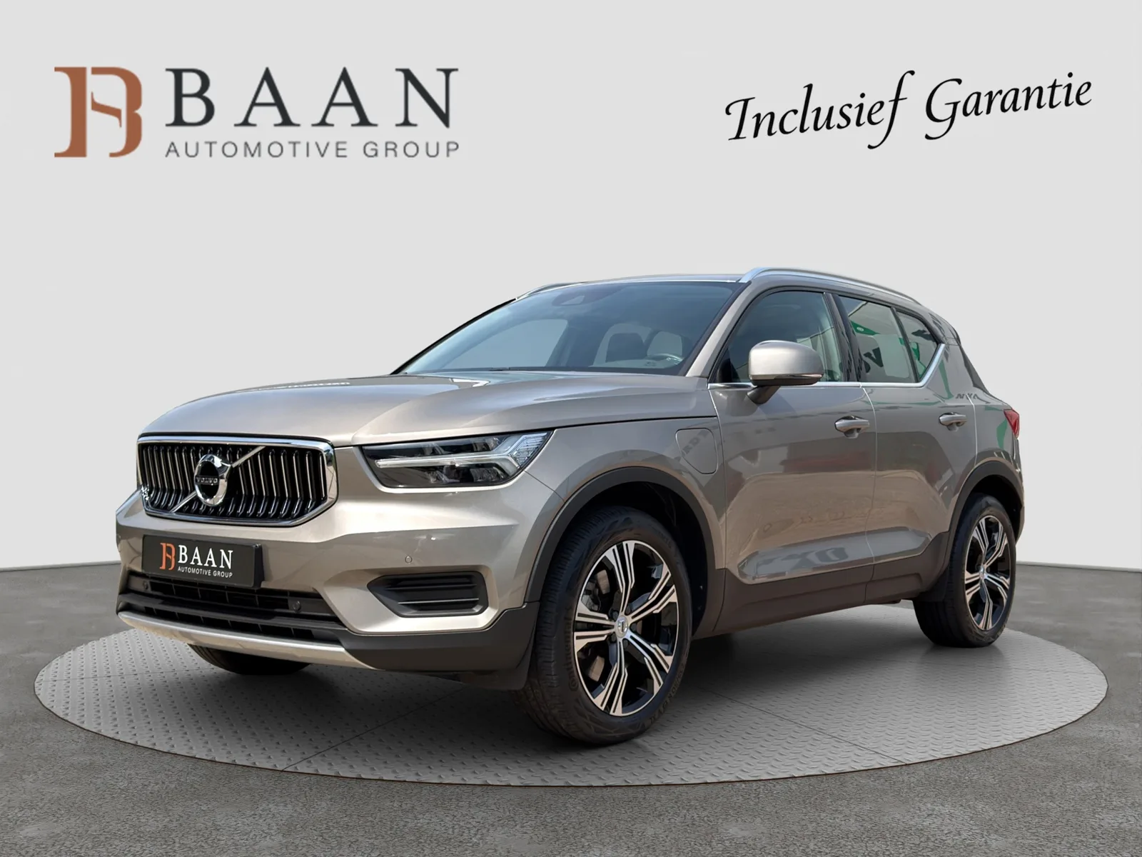 Volvo XC40 (2022) — foto 1