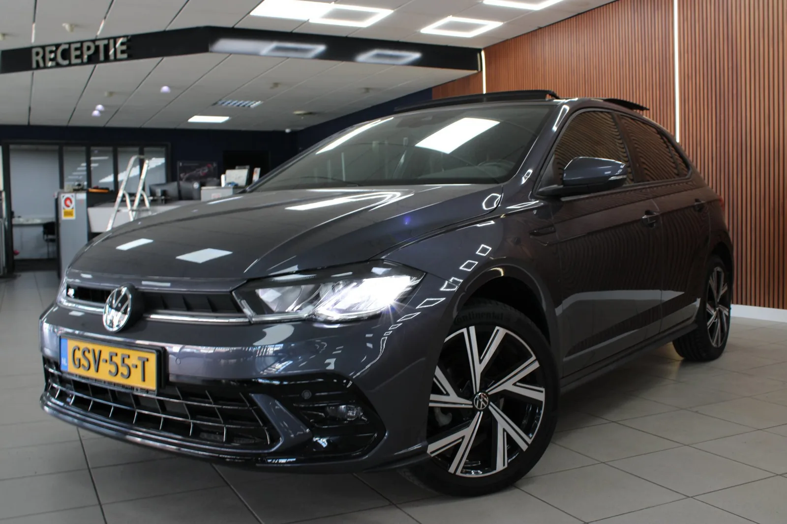 Volkswagen Polo (2024) — foto 1