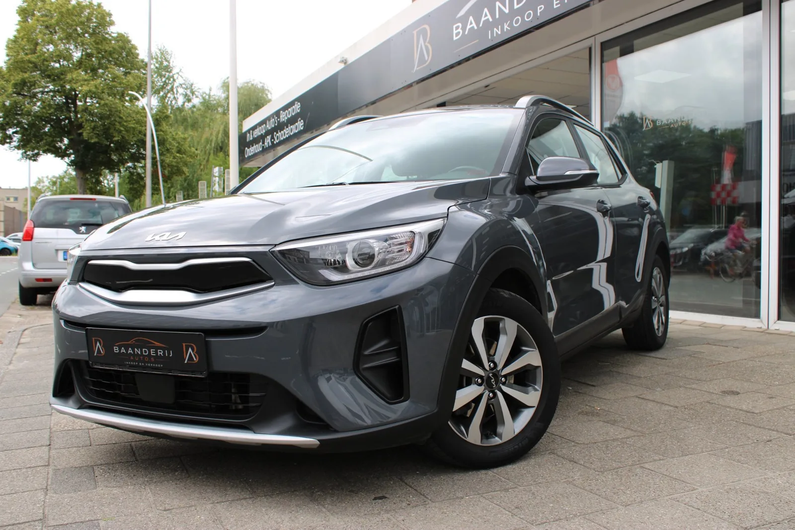 Kia Stonic (2021) — foto 1