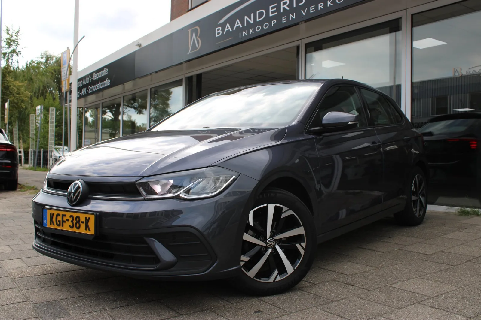 Volkswagen Polo (2023) — foto 1