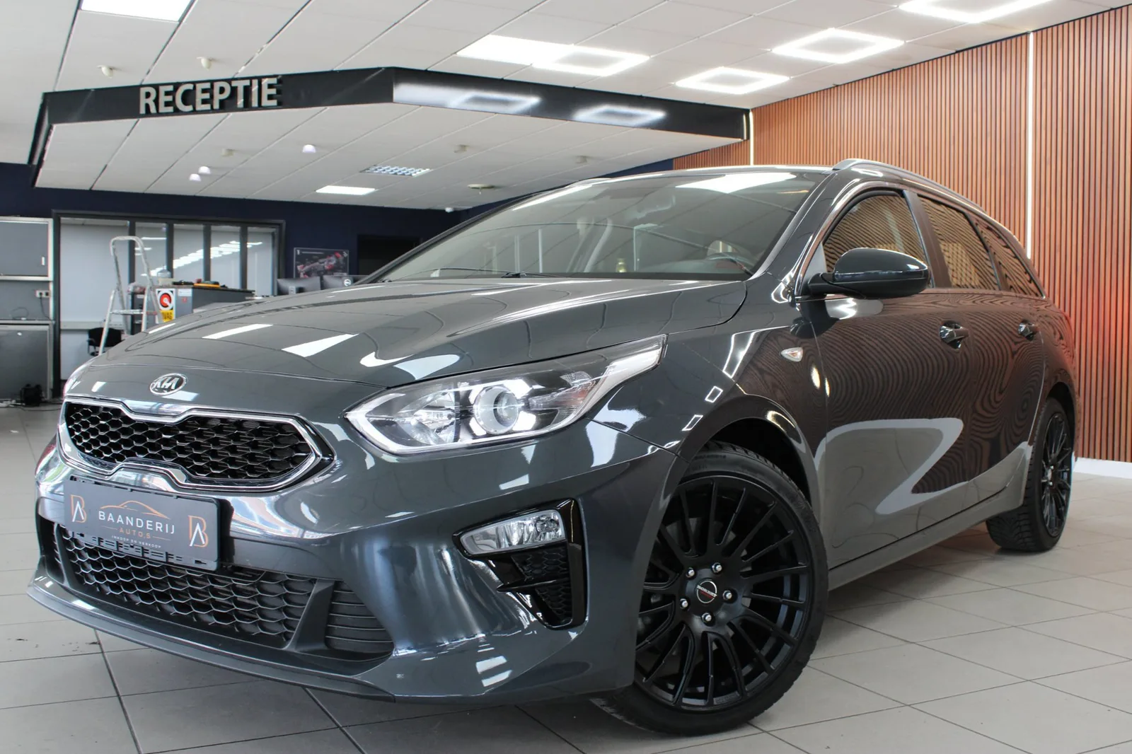 Kia Ceed (2021) — foto 1