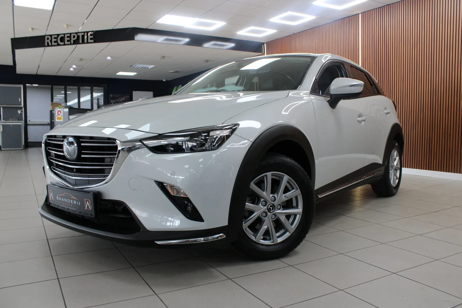 Mazda CX-3 (2022) — foto 1