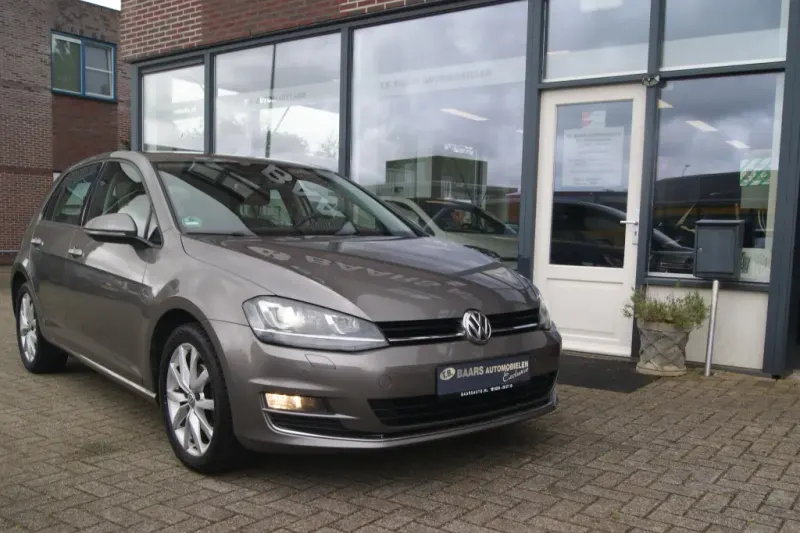 Volkswagen Golf (2016)